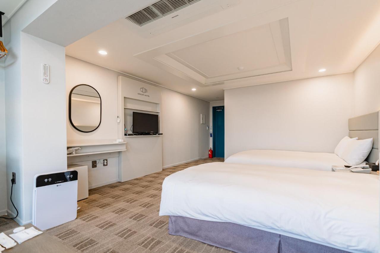 Cocoon Hotel Jeju Buitenkant foto