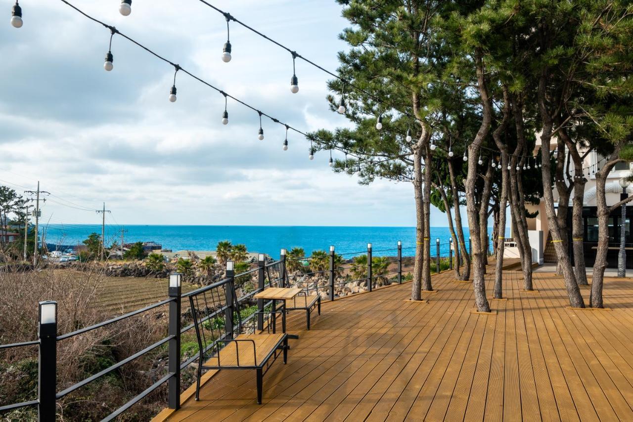 Cocoon Hotel Jeju Buitenkant foto